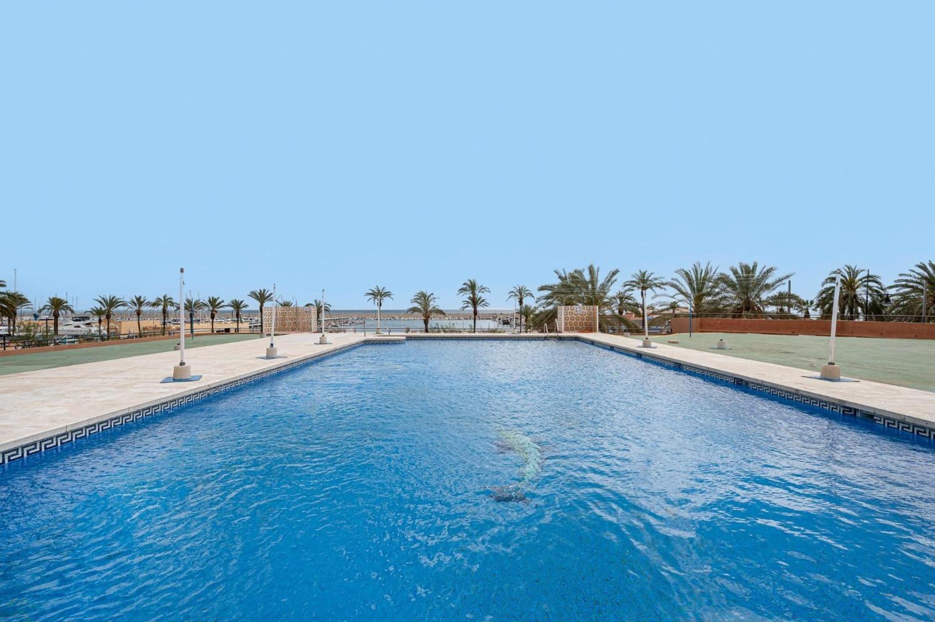 Beachfront Apartment With Terrace And Seaviews Fuengirola Eksteriør bilde